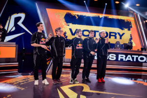 Look Sports Media 5 55059636057 8ed11d6e1d k 300x200 1